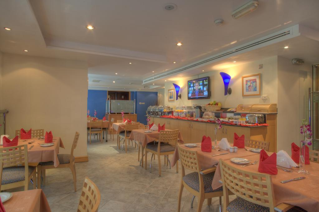Al Diar Palm Hotel Apartments Абу-Даби Экстерьер фото